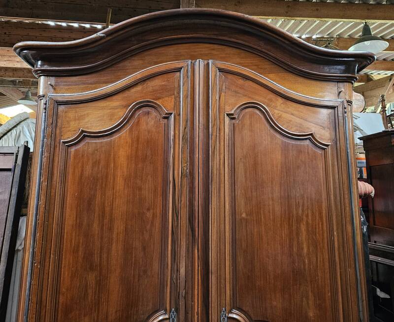 Armoire Louis XV