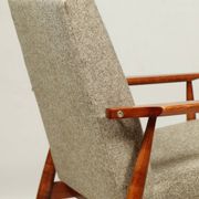 Scandinavian armchair and footrest granola beige concluded by H.Lis 300-190