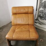 Tawny leather heater
