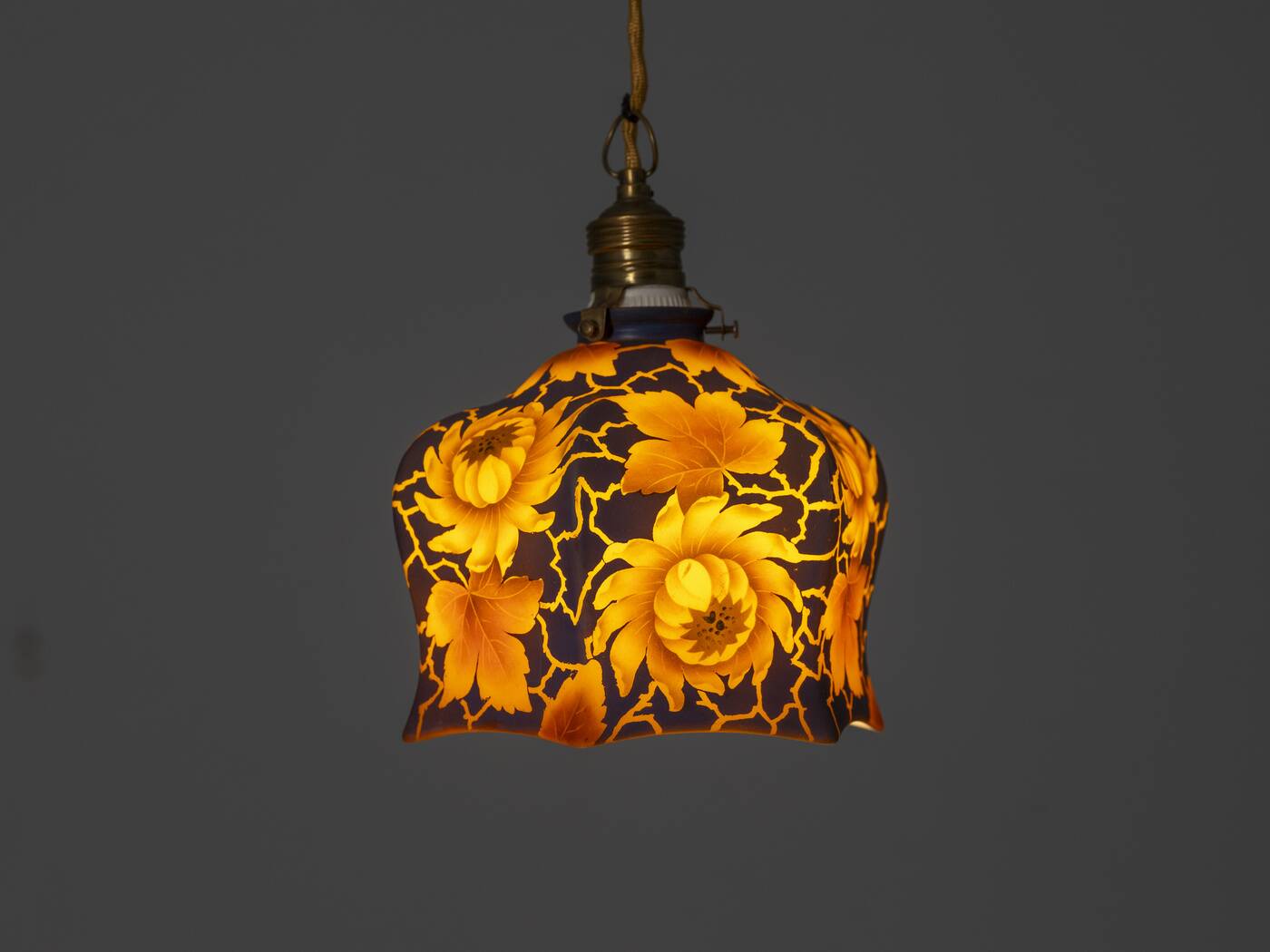 Glass lampshade, 1920s