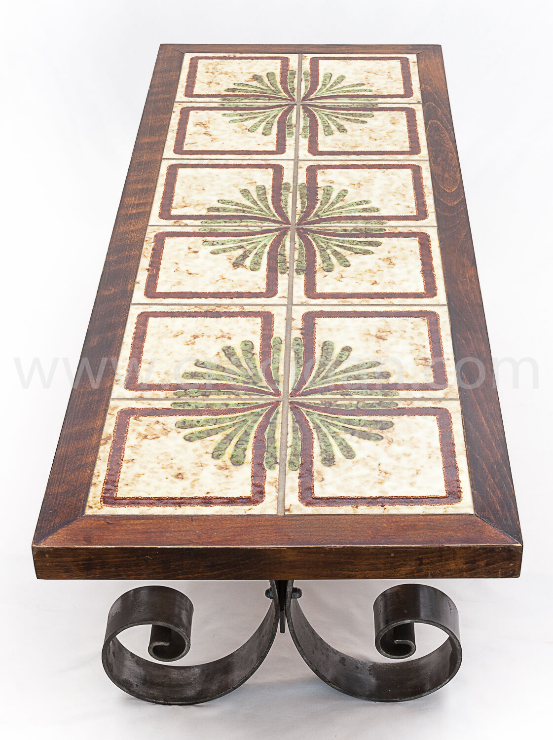 Table basse en céramique