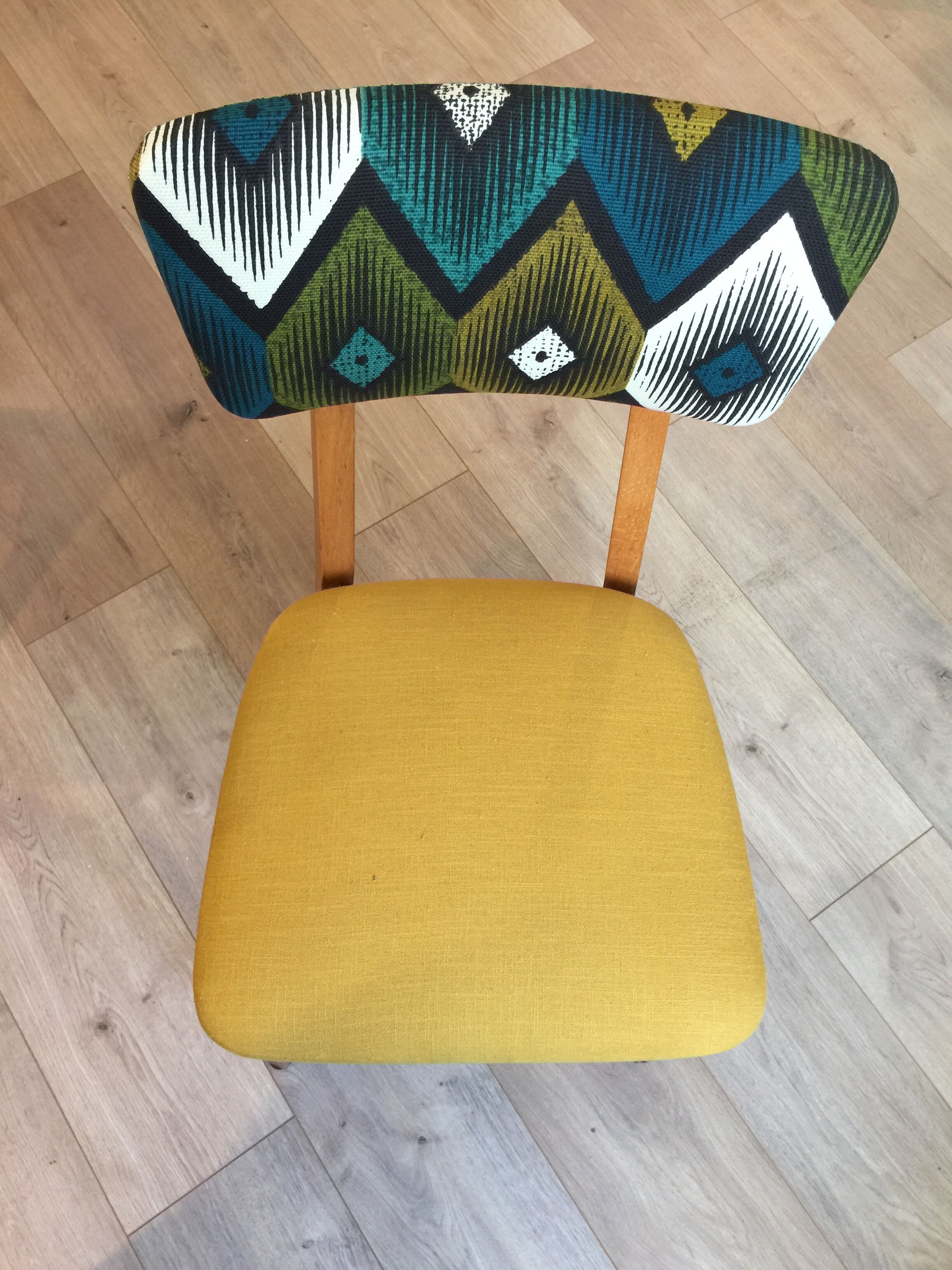 Suite of 4 refurbished Bauman chairs