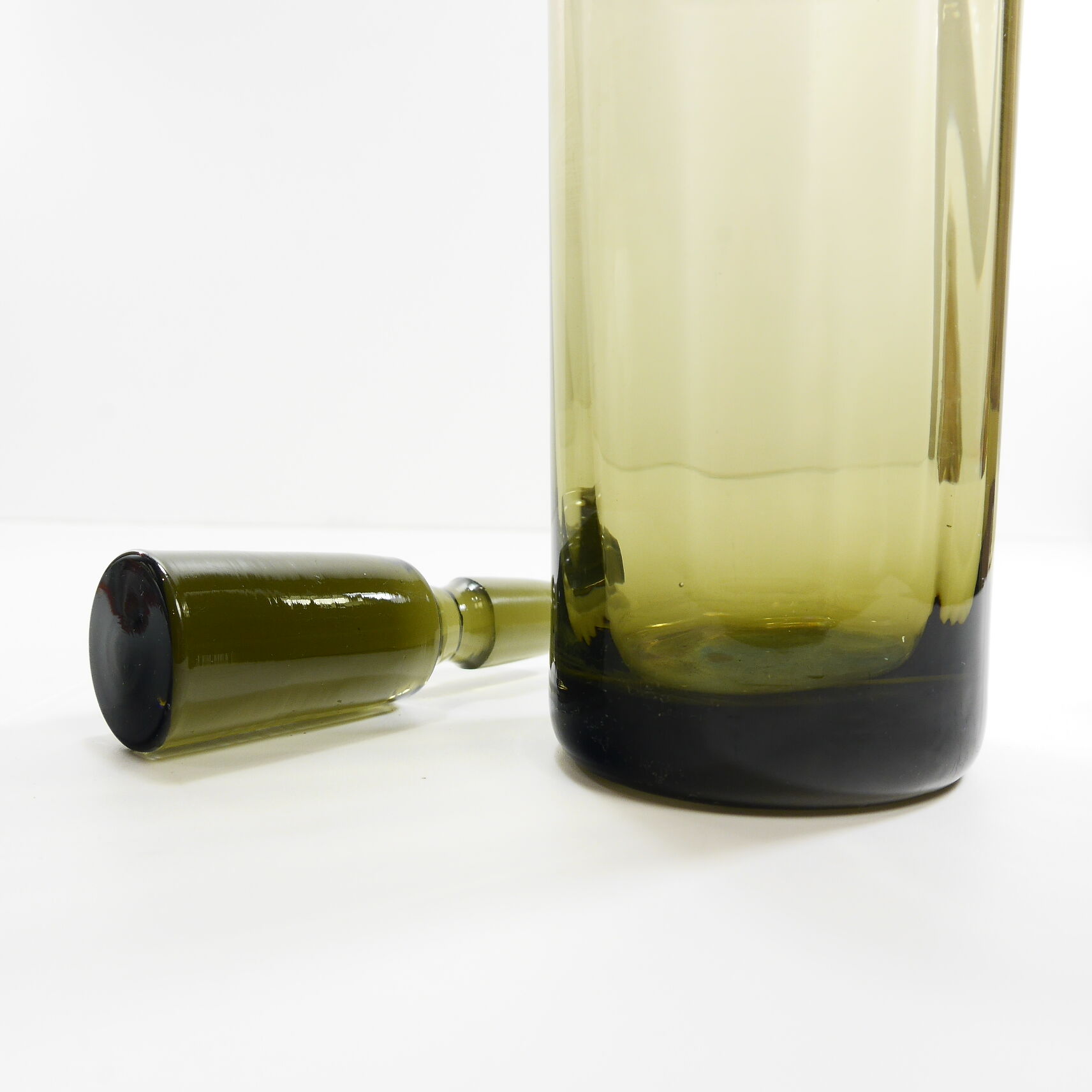 Smoked glass carafe
