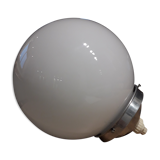 Suspension globe en verre opaline