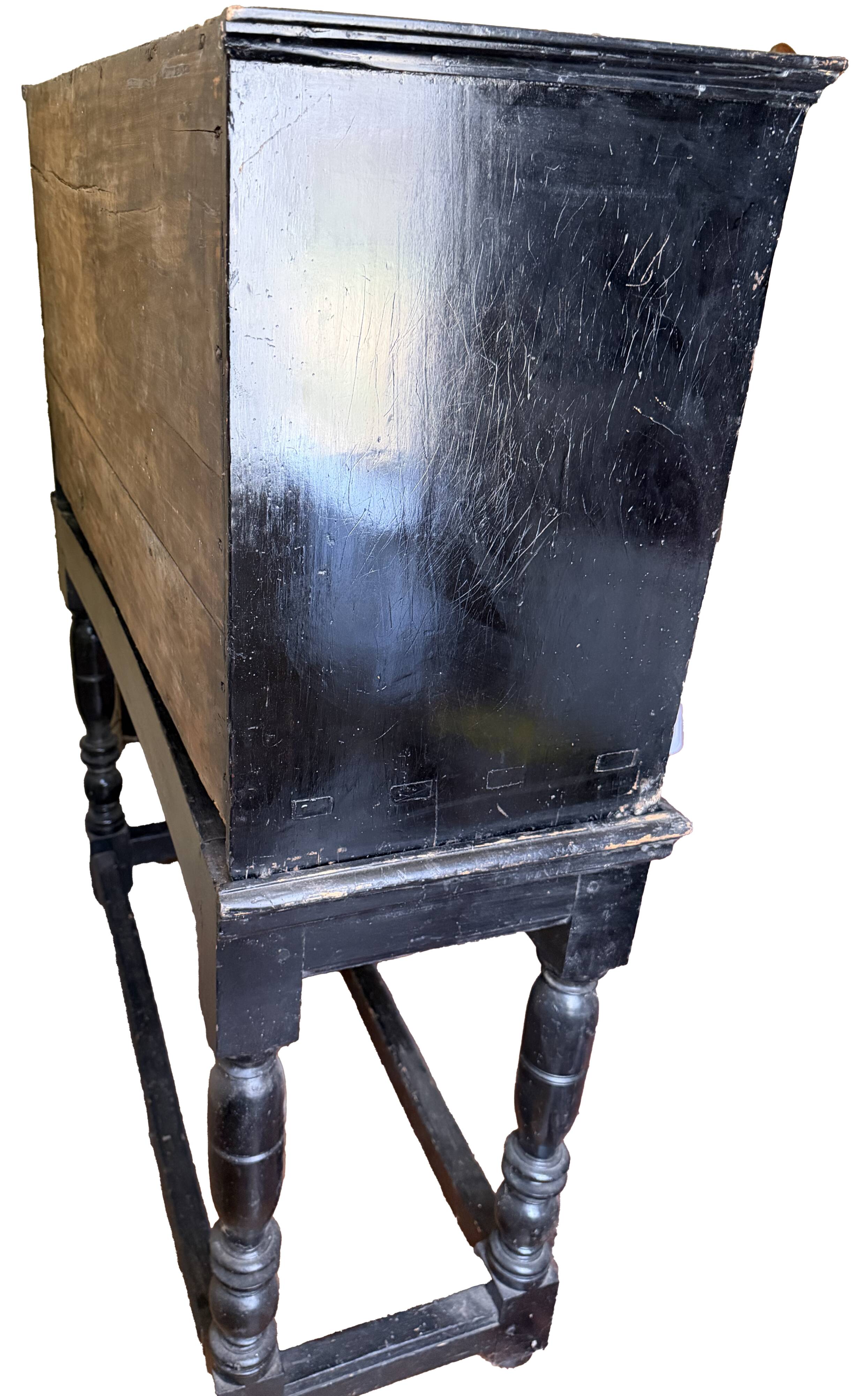Cabinet espagnol "bargueño"