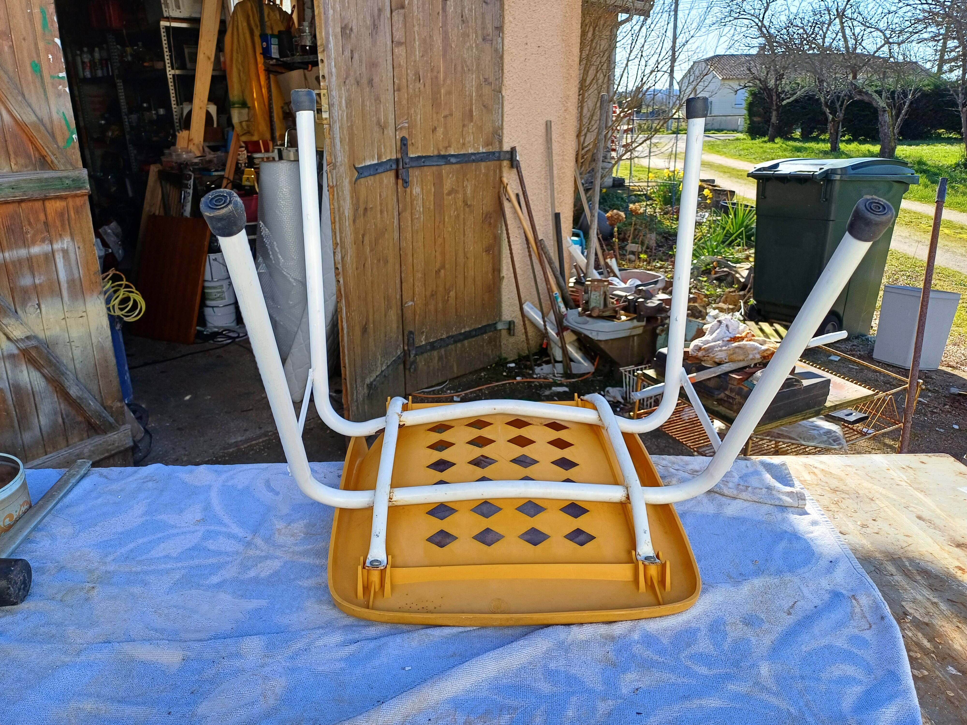 6 vintage iron and orange plastic garden chairs