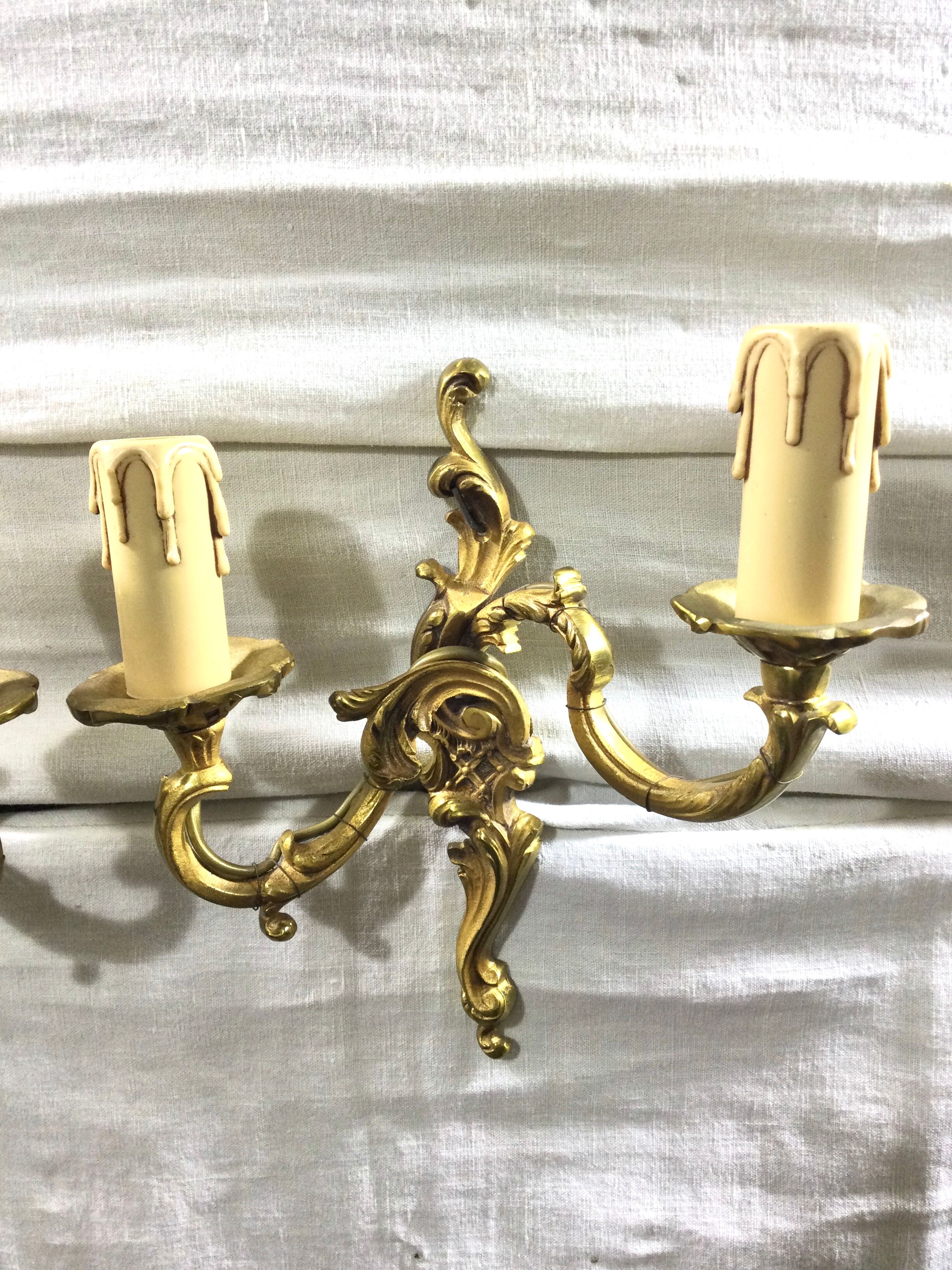 Pair Of Applique 2 Lights Bronze St Louis XV