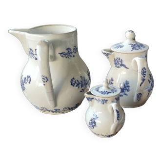 Set of 3 Saint Uze milk jugs and pitchers