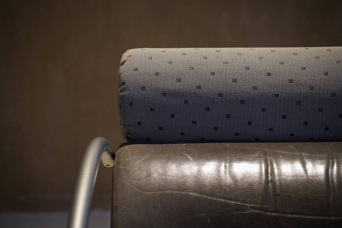 Fauteuil et repose-pieds COR Zyklus vintage par Peter Maly, Allemagne, années 1980.