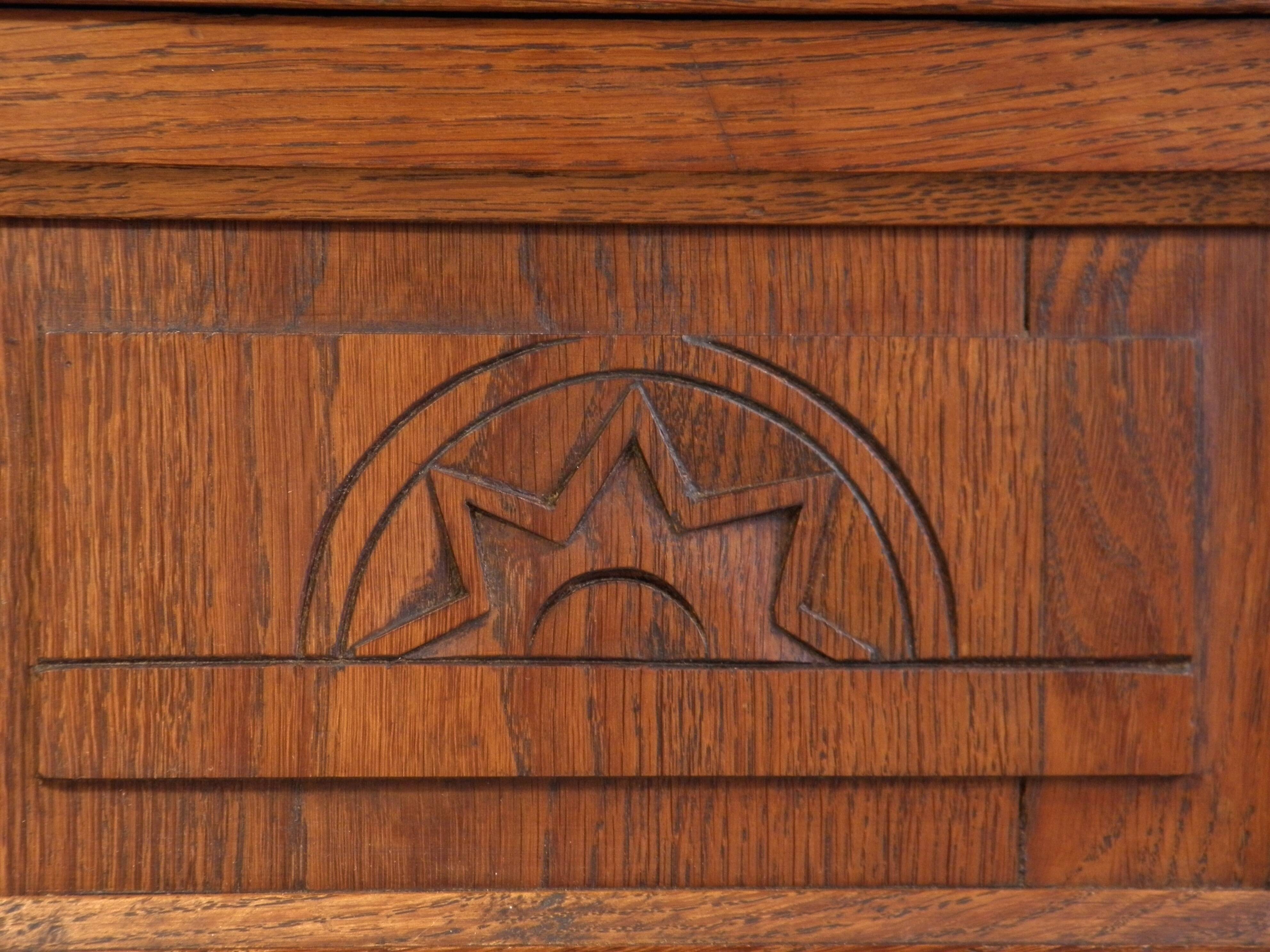 Art Deco bedside table in wood and marble