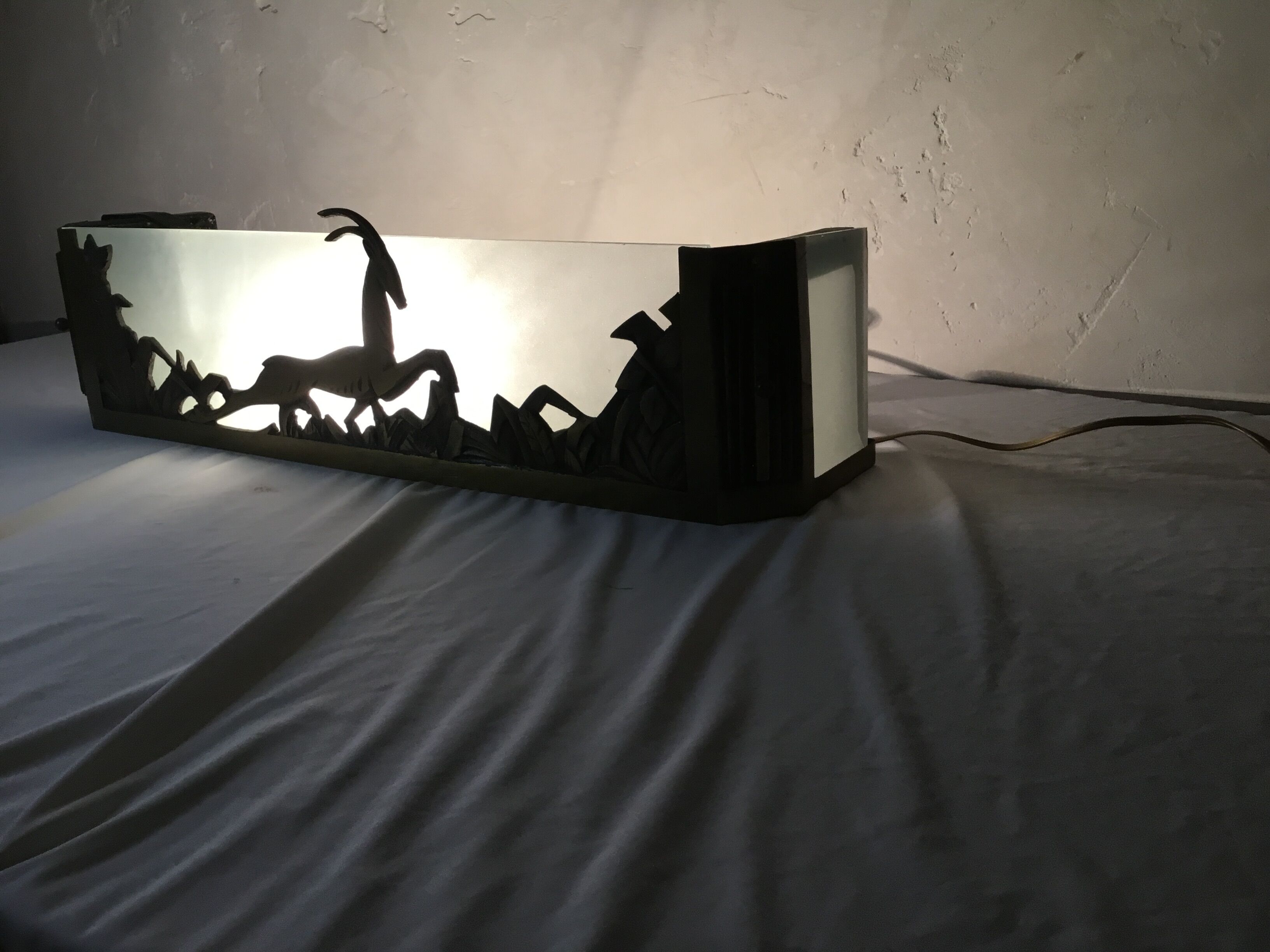 Great art deco bronze and glass wall light 30-40 years