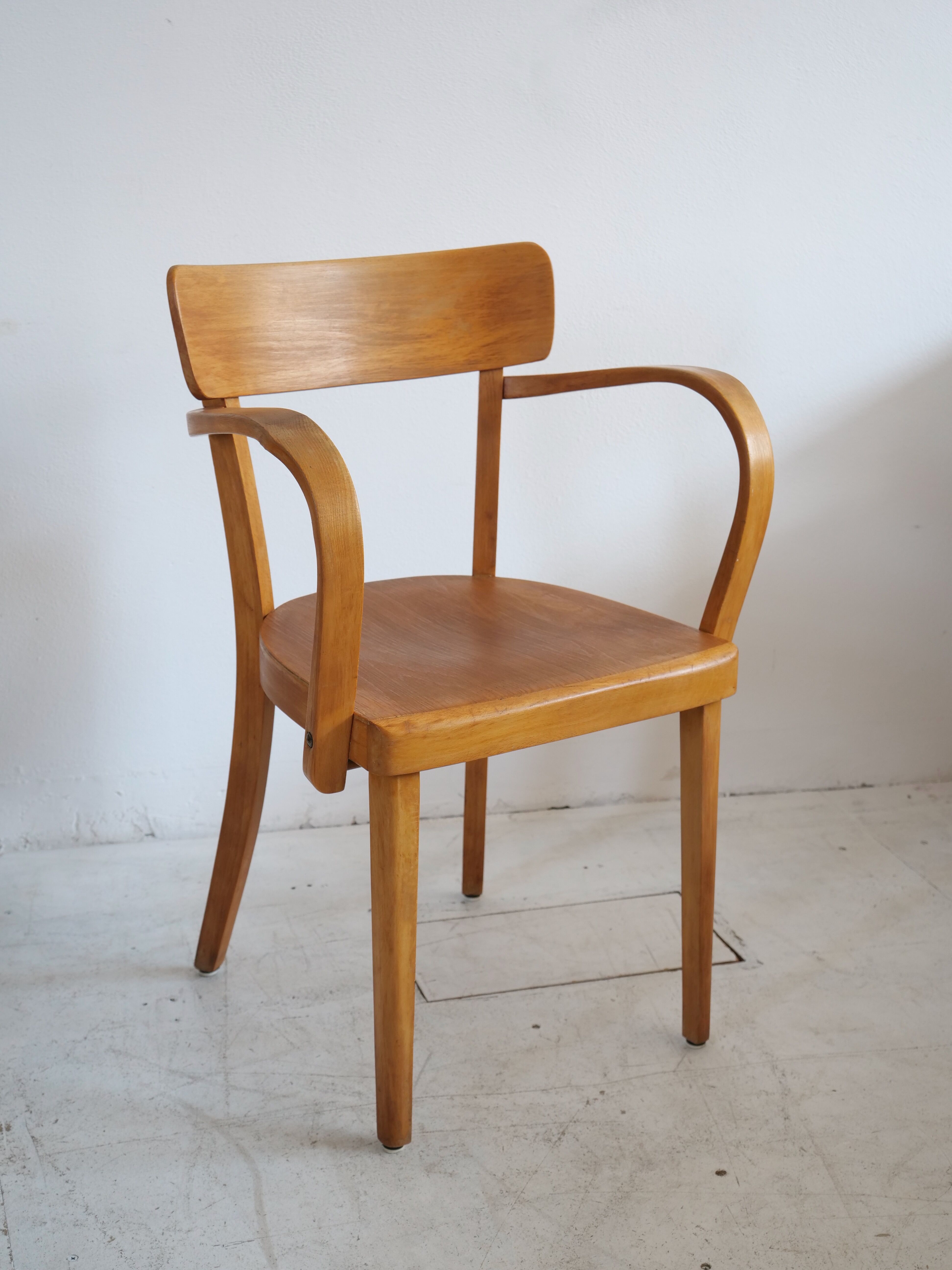 Chaise en bois 1930