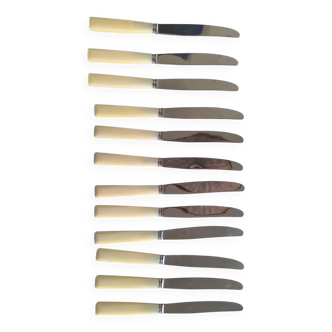 Set of 12 bakelite and stainless steel knives