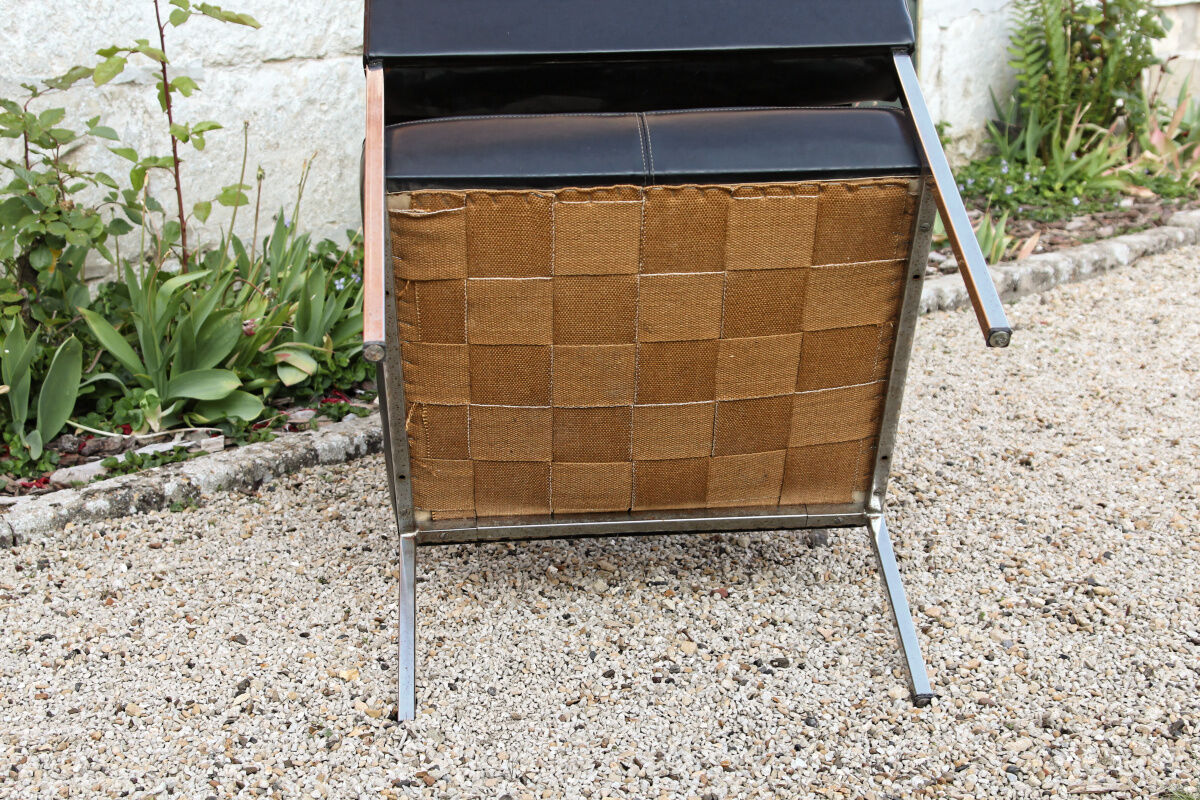 Pair of vintage chairs