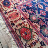 Antique Persian Heriz Afshar rug 200 x 276 cm