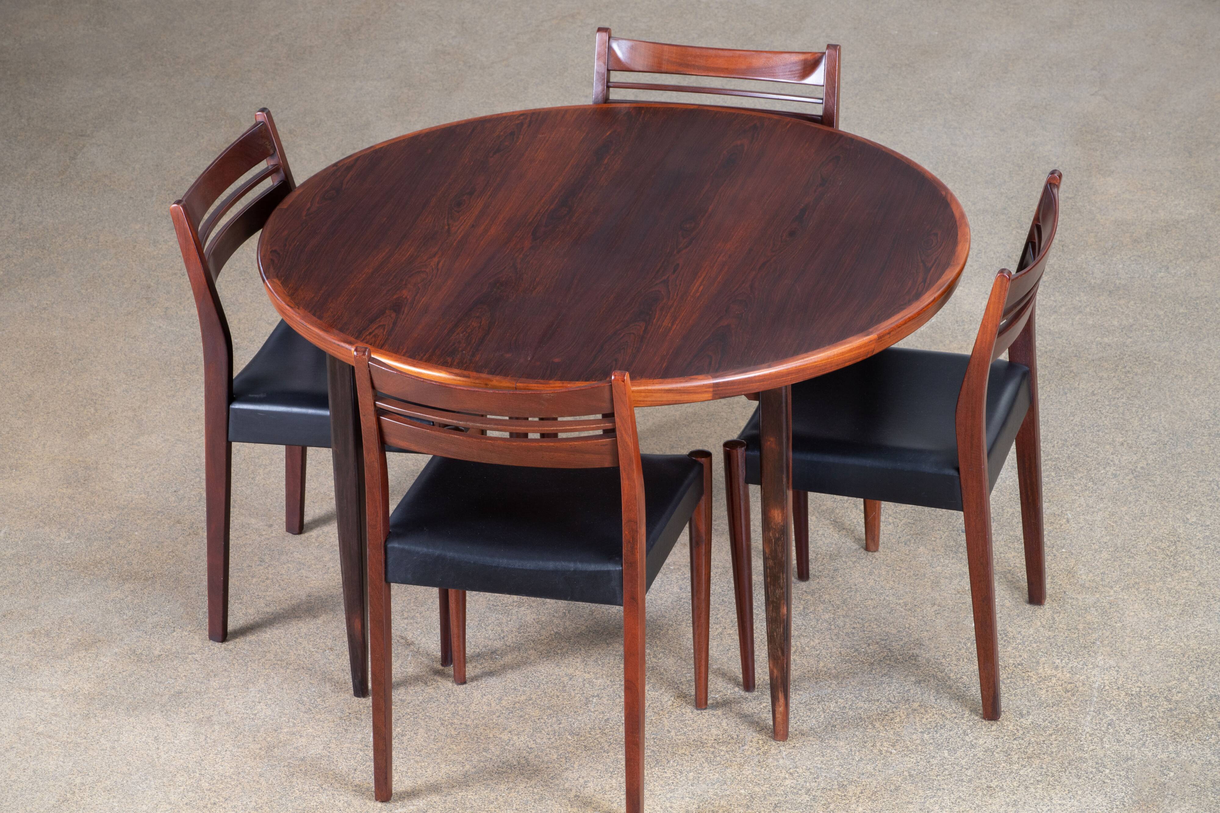 Scandinavian extendable rosewood table - 1960