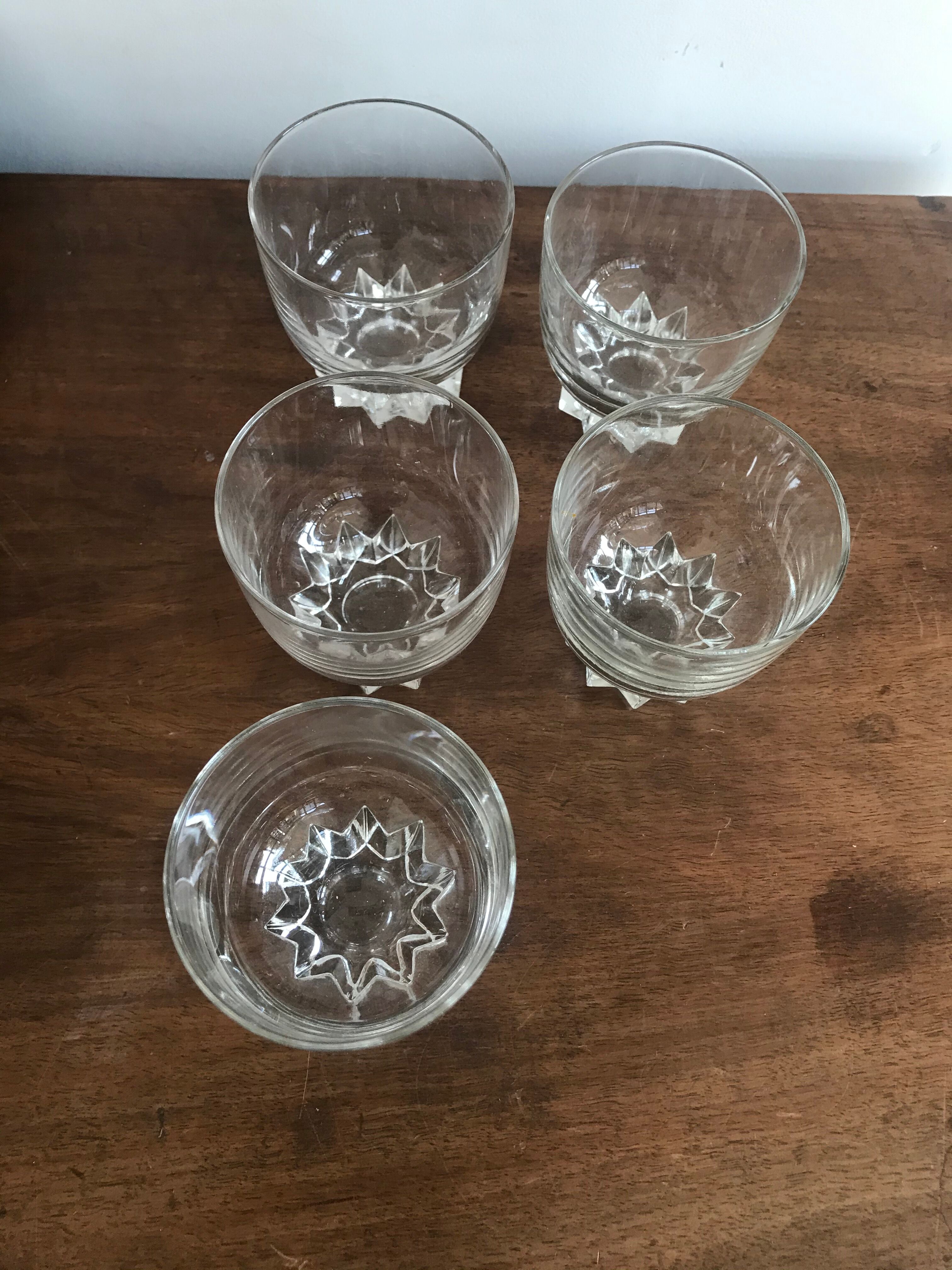Lot of 5 small vintage glasses