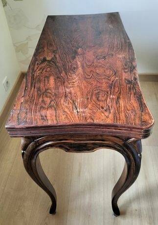 Old gaming table