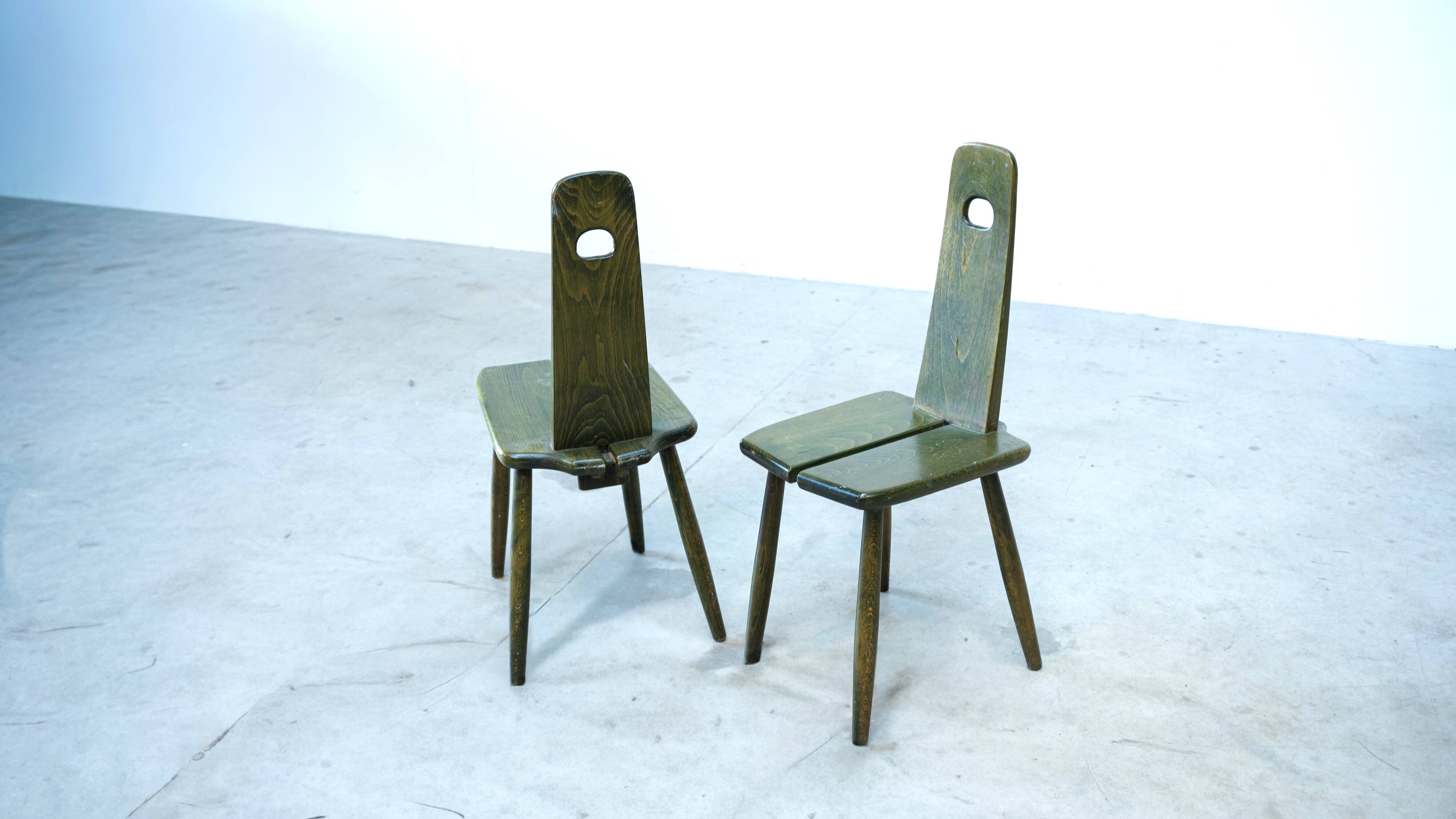 Ensemble de quatre chaises de salle à manger néerlandaises uniques