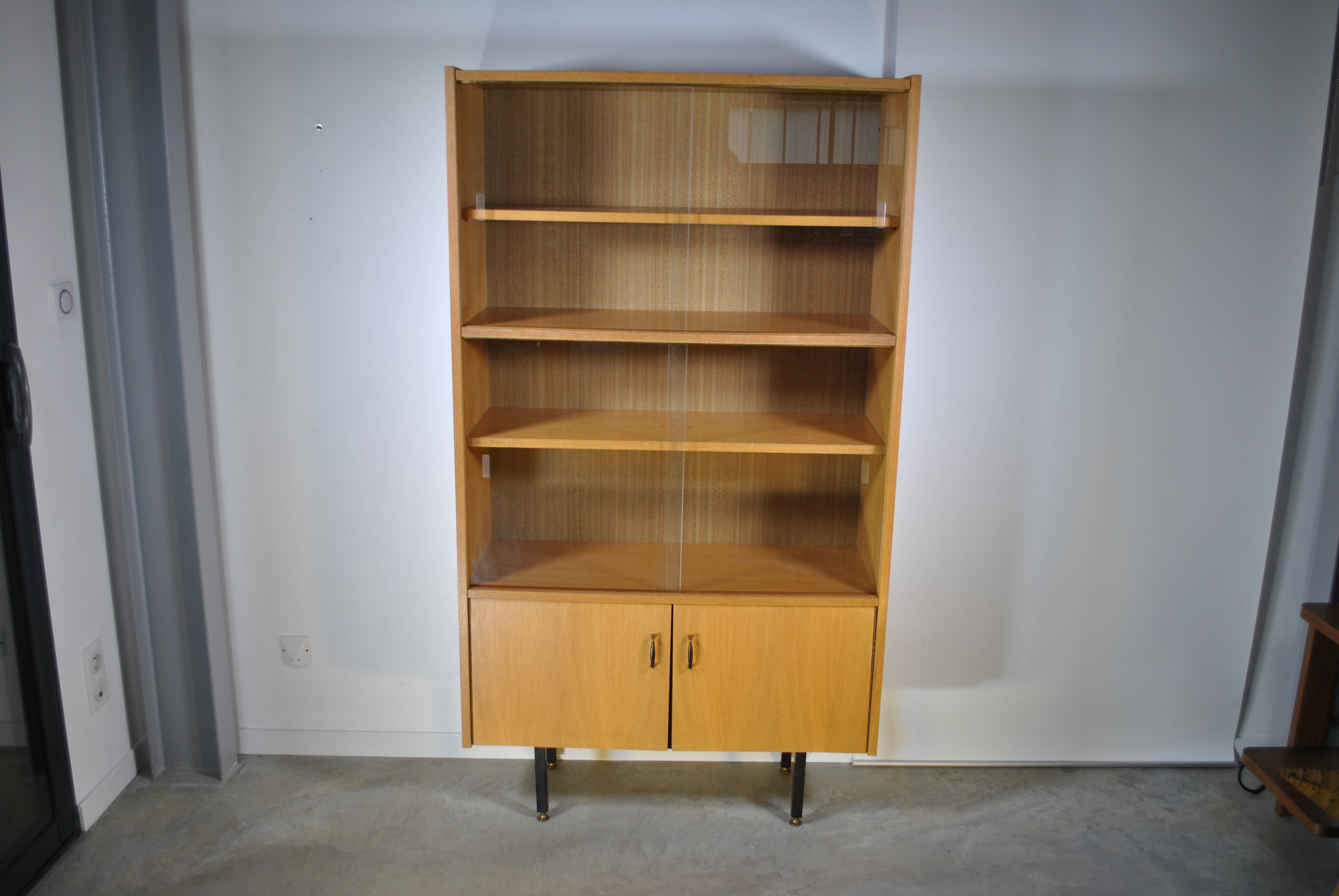 Vintage library 1970