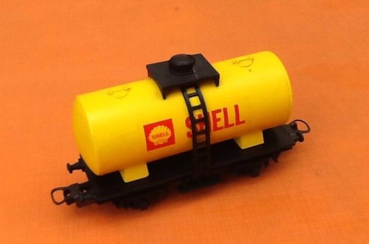 Shell Tank Wagon / Azur Tank Wagon Scale: 1/87th