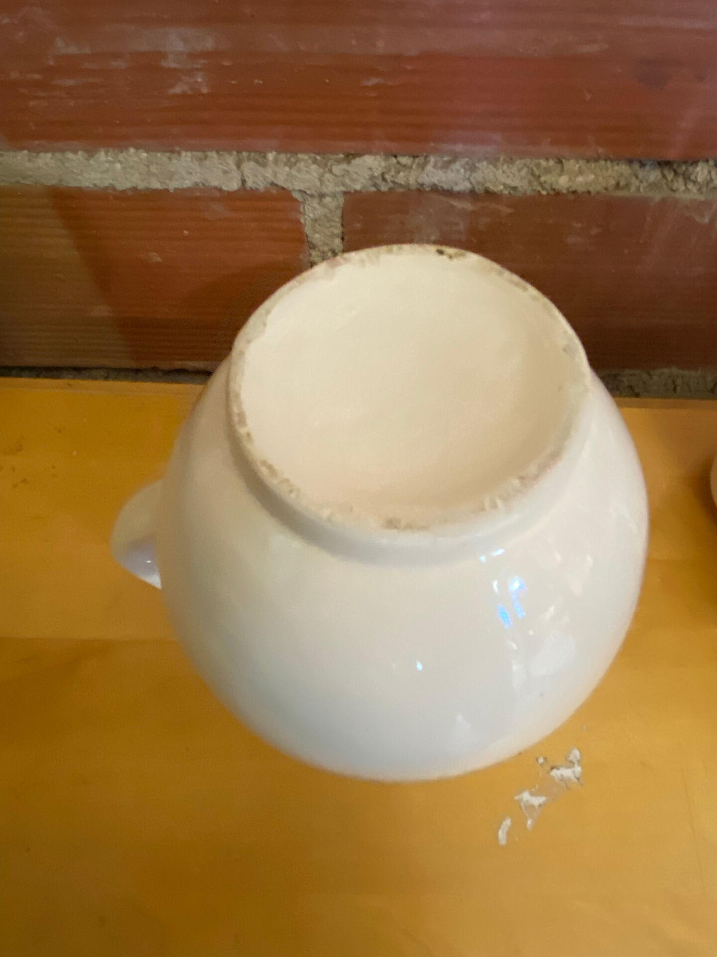 Old Service Juice Jug + 6 White Ceramic Glasses with Flower Wine Decor