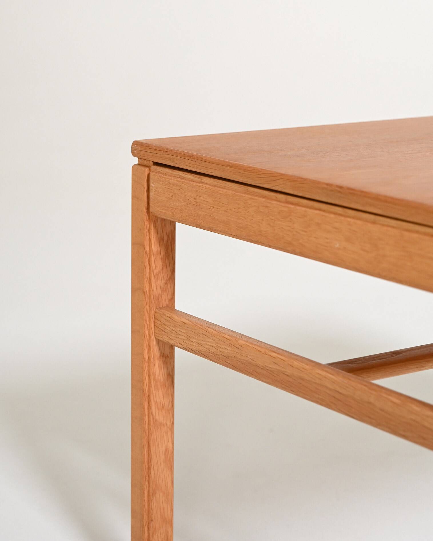 "Casino" oak side table, Sven Engström and Gunnar Myrstrand for Tingströms