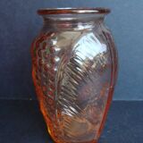 Art Deco vase in pink glass / 4