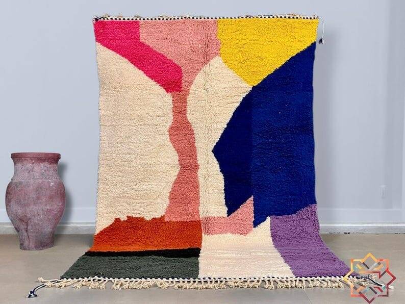 Hand-woven wool beni mrirt rug