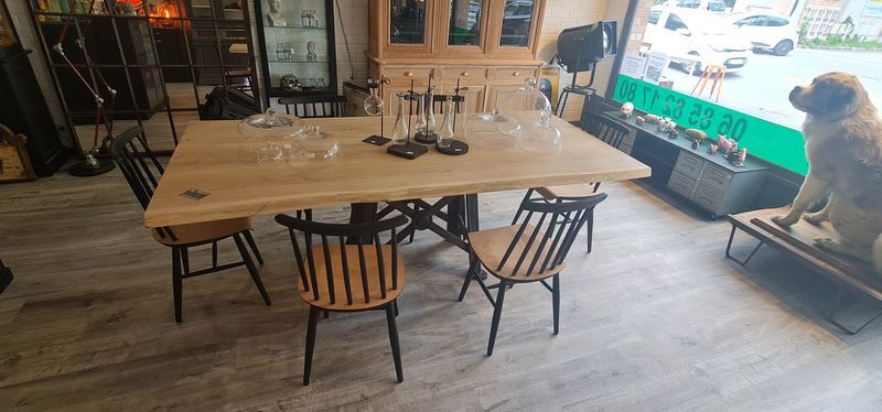 Industrial table top solid oak machine foot cast iron