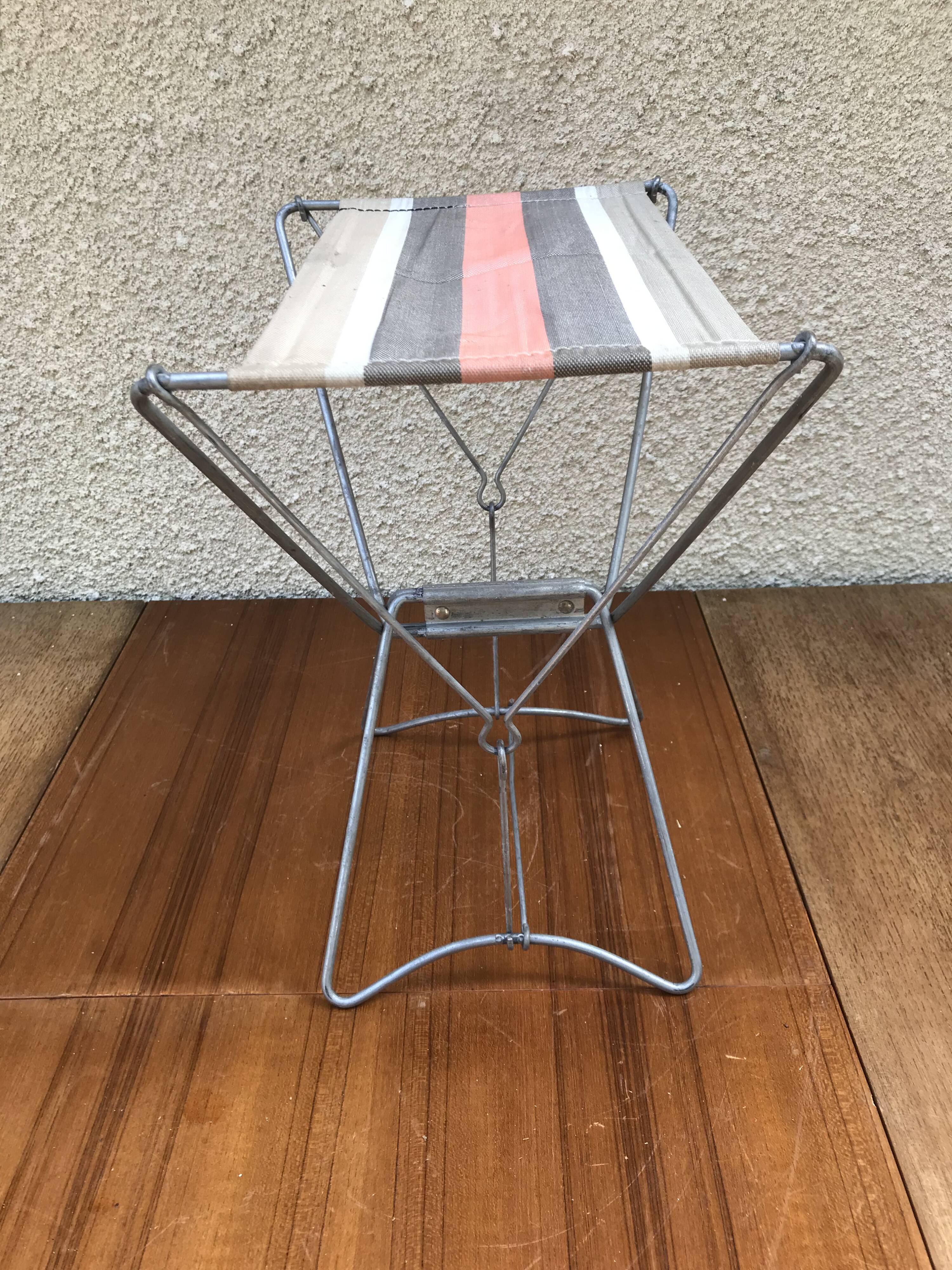 Series Of 4 Metal Garden Folding Stools - Multicolour Fabric Vintage Camping