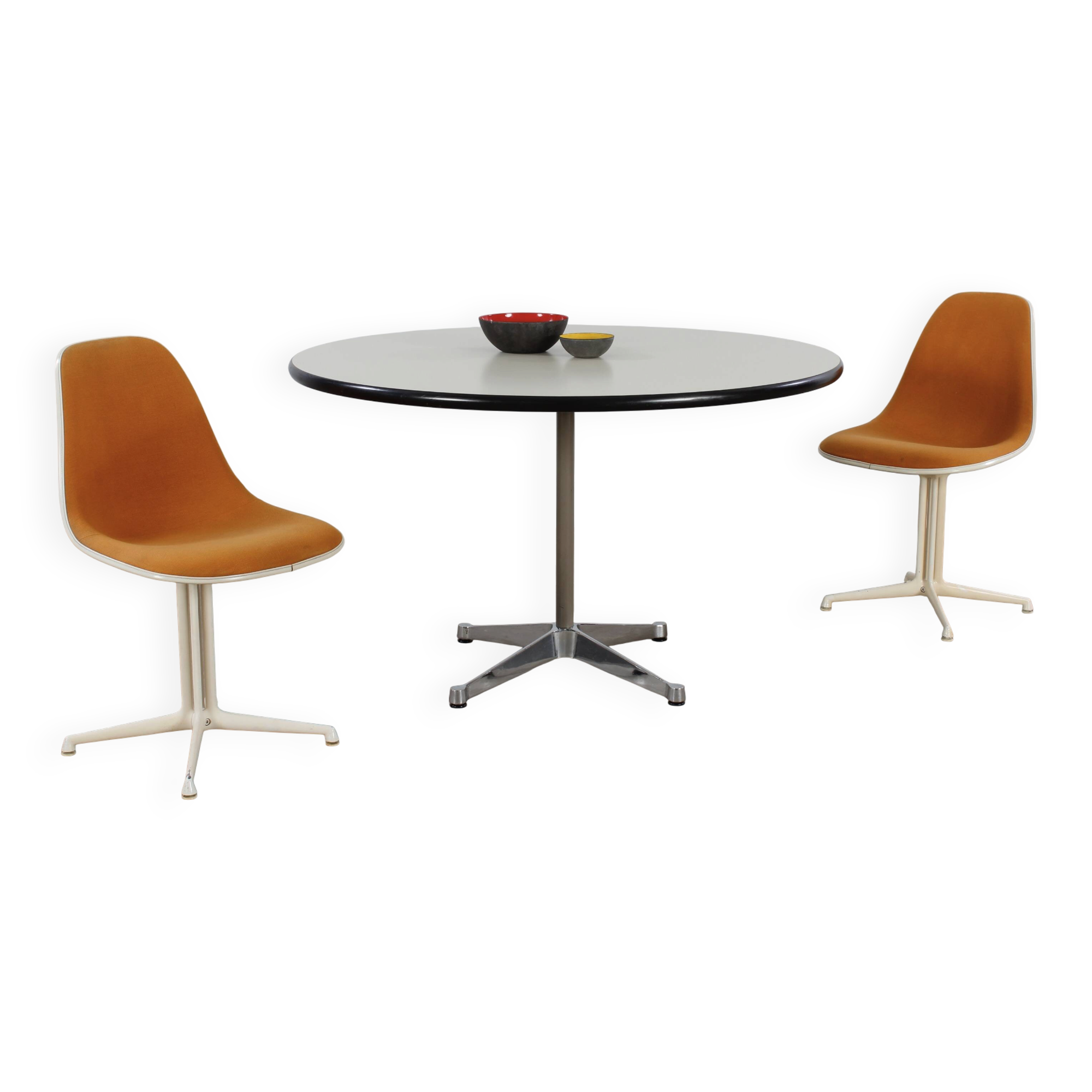 Eames dining table contract table Herman Miller Vitra