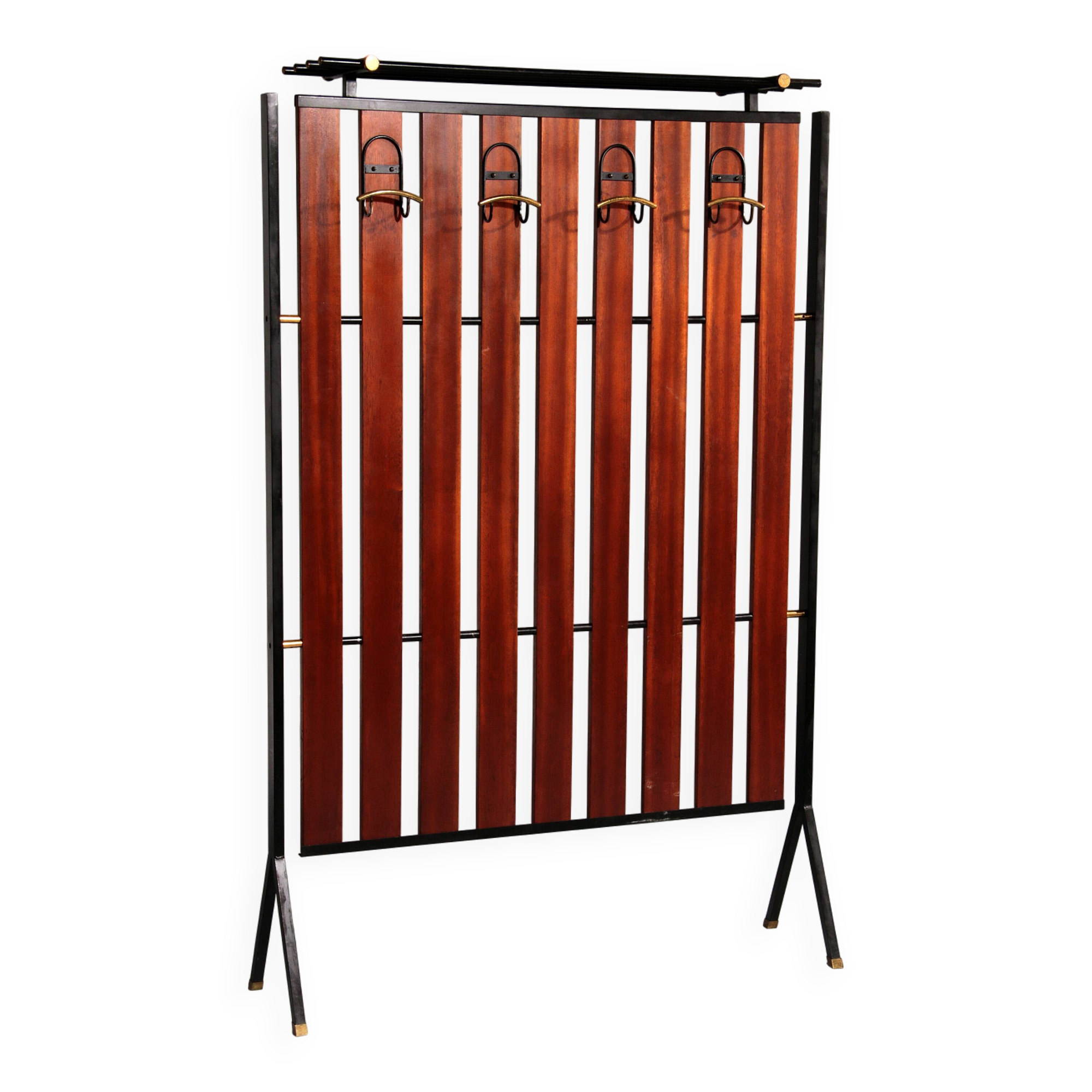 Italian Vintage Elegance – Brass and Teak Wall Clothes Hanger from the 1950