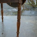 Oval dining table folding