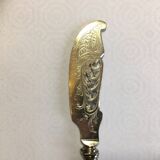 Silver-plated cheese knife with finely chiseled blade, 1900s