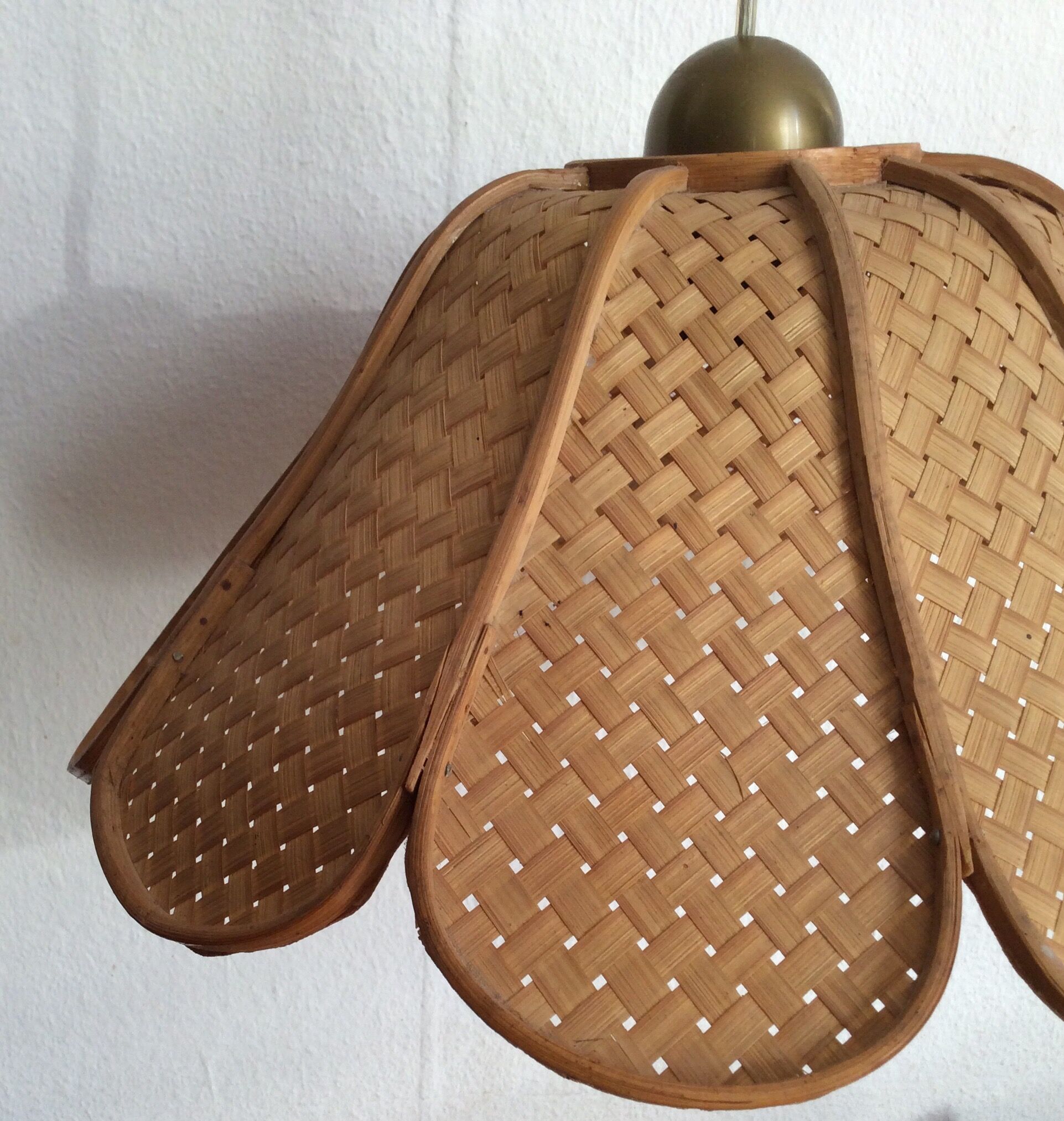 Rattan flower hanging 60s