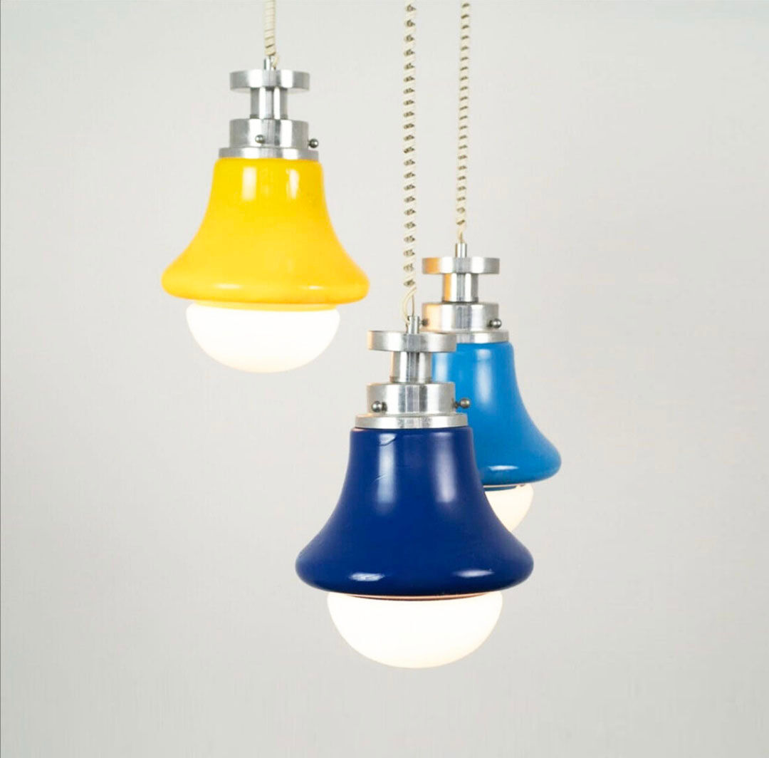 Multicolored waterfall suspension chandelier. Italy 70s