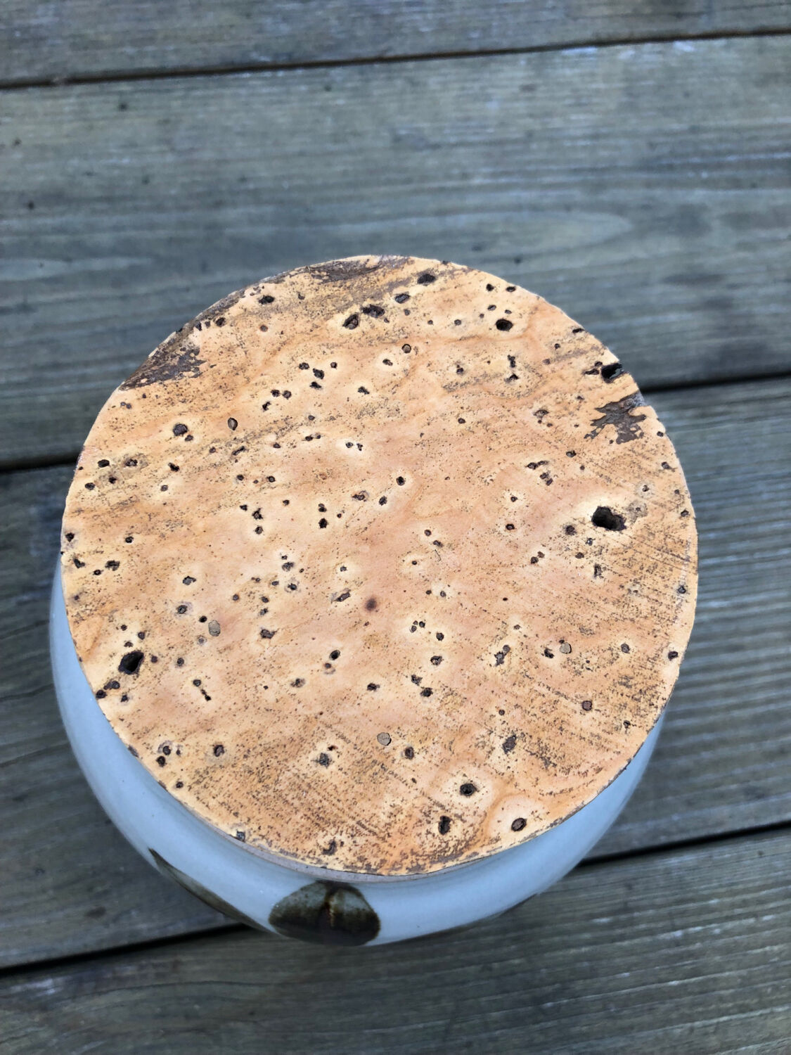 Arnon stoneware enamelled pot