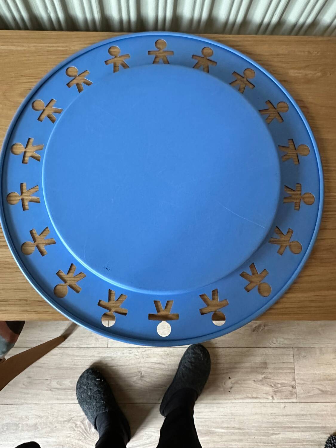 Plateau Alessi girotondo diamètre 40cm époxy bleu