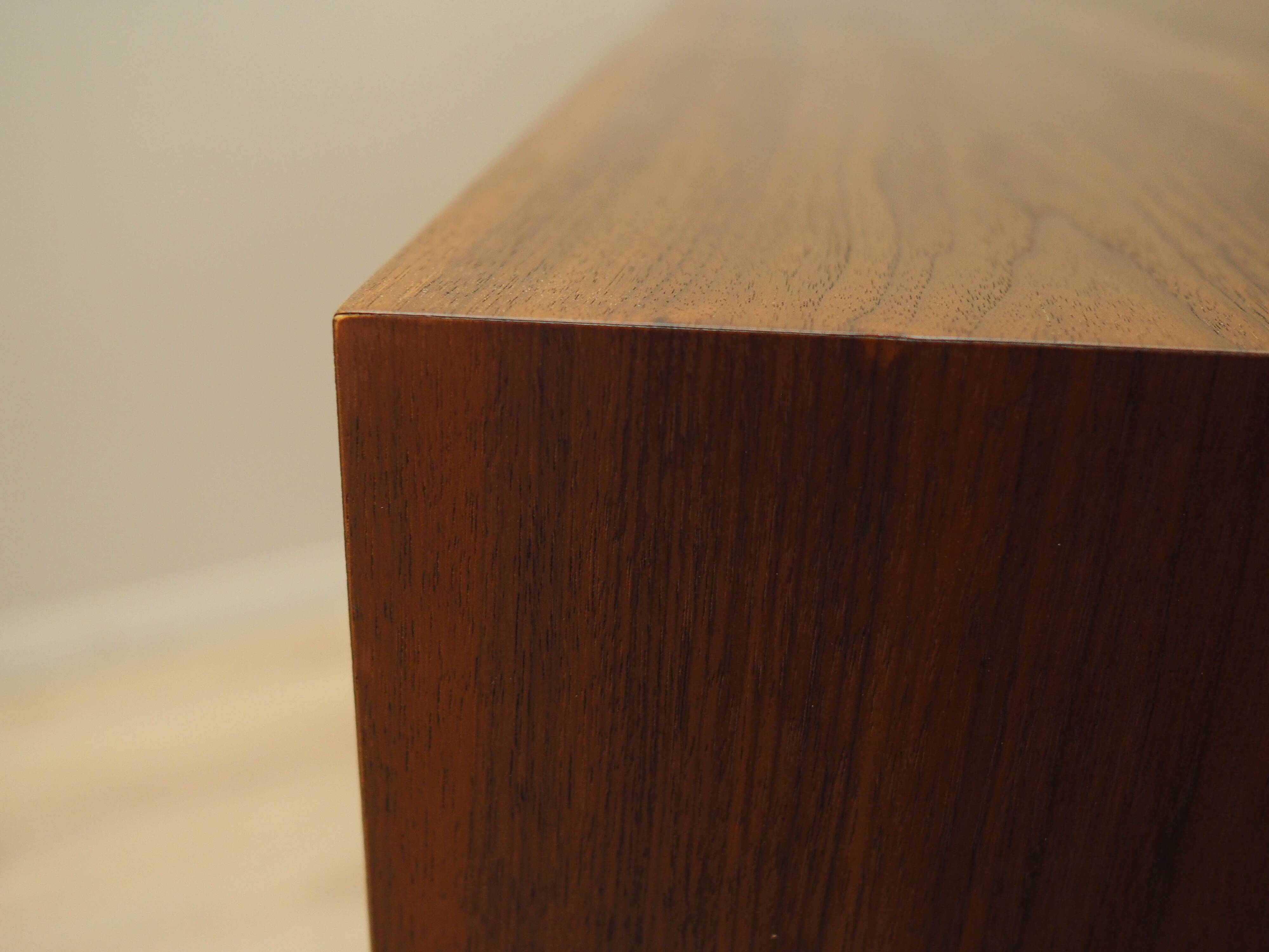 Walnut cabinet, Danish design, 1970s, designer: Carlo Jensen, manufacturer: