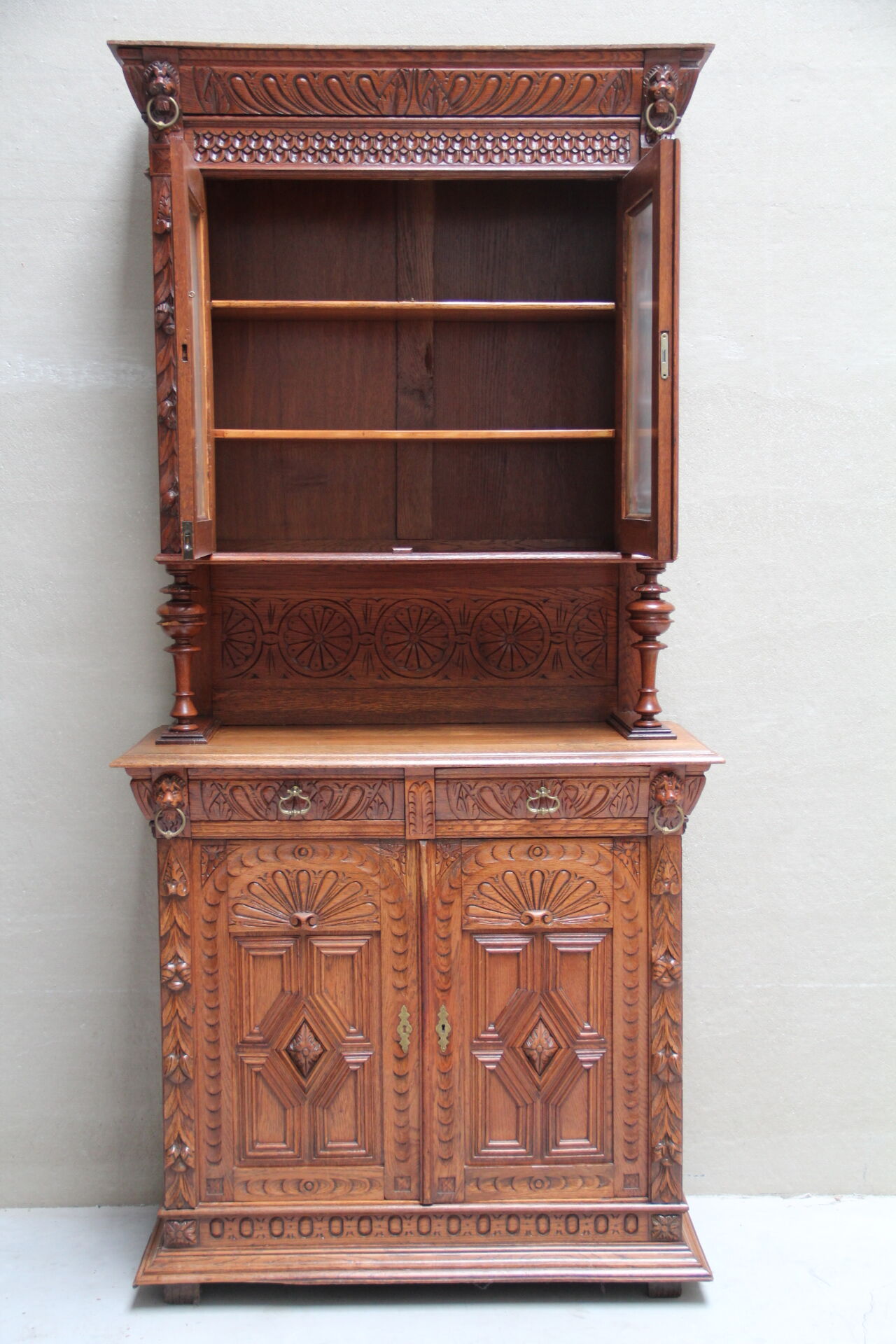 Neo-Renaissance double-body in oak, late 19th century