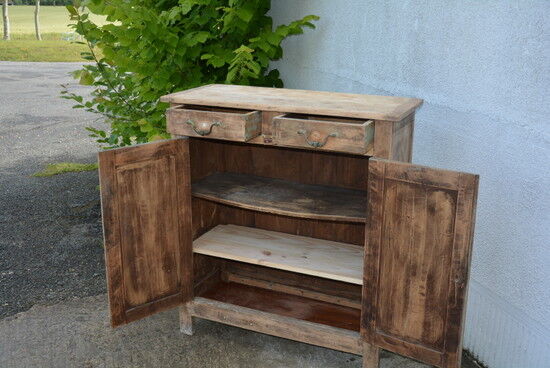 Parisian buffet in natural wood