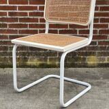 Suite de 4 chaises modèle Cesca b32 en blanc par Marcel Breuer 1987