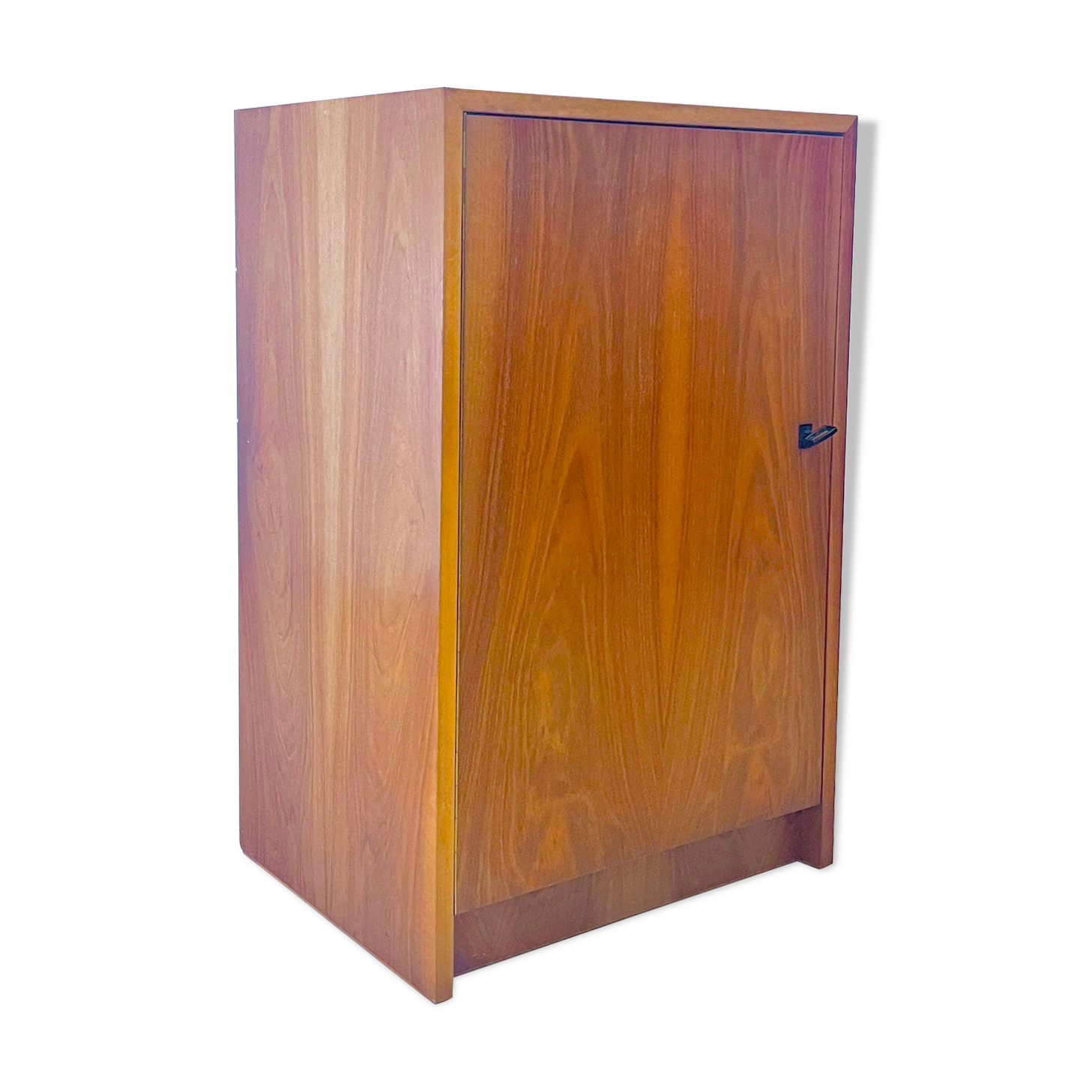 Dresser bedside table