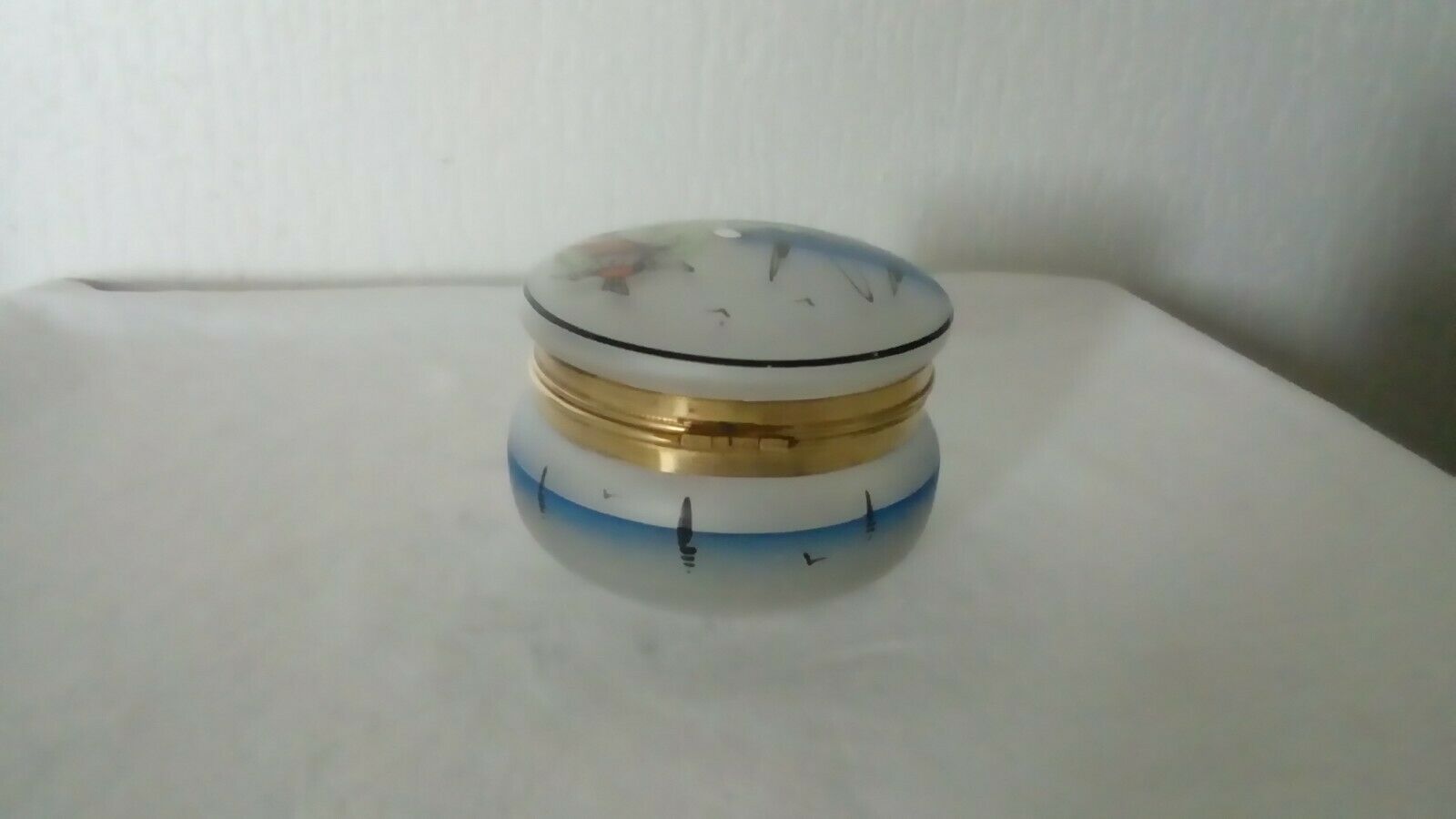 Glass box emailthe candy box with powder art nouveau signee kolek
