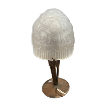 Art Deco lamp with an opaque glass globe