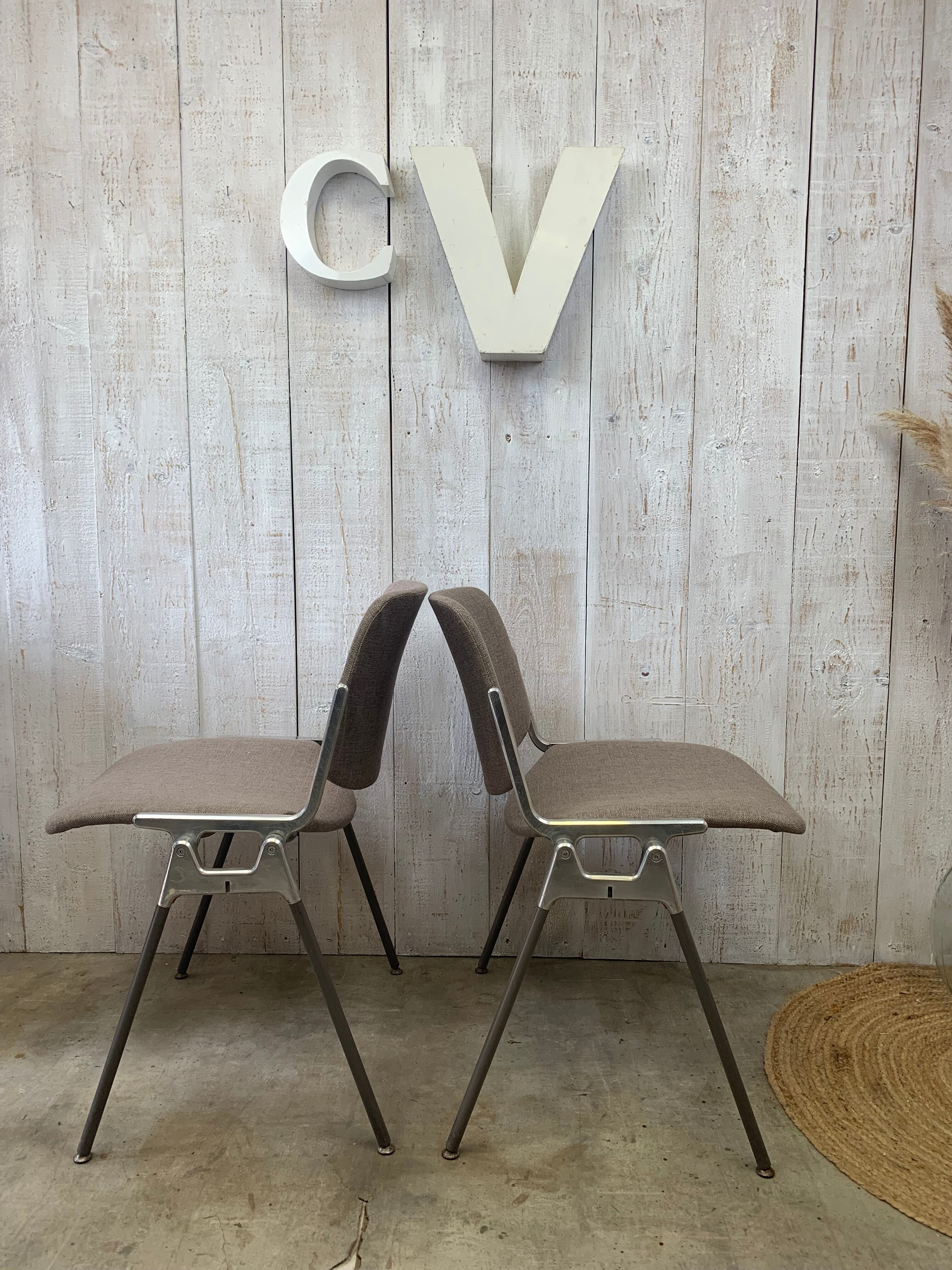 Series of 4 chairs by Piretti Giancarlo, Castelli