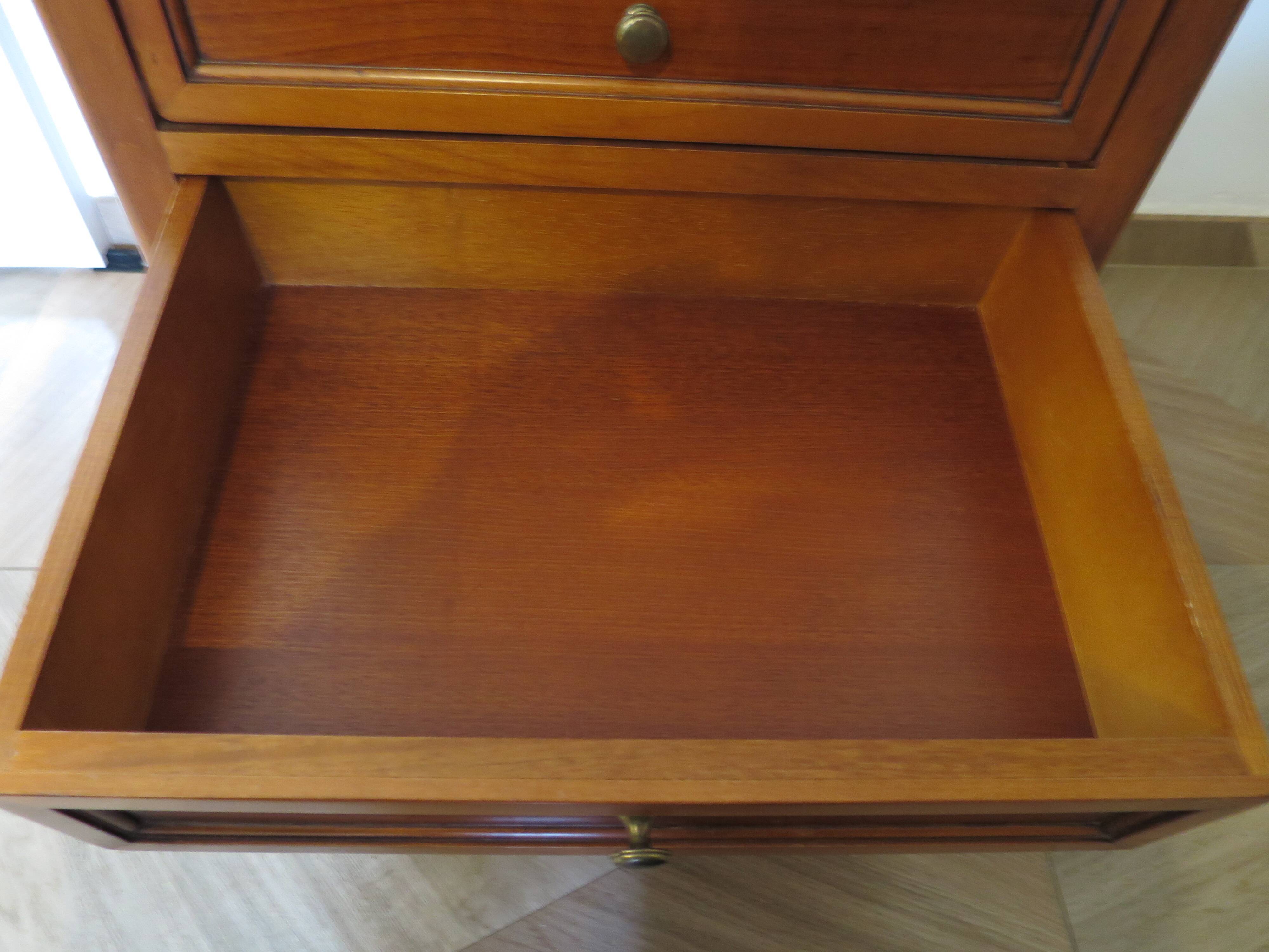 Rare Louis Philippe chest of drawers with 7 drawers from the 80s in cherry wood