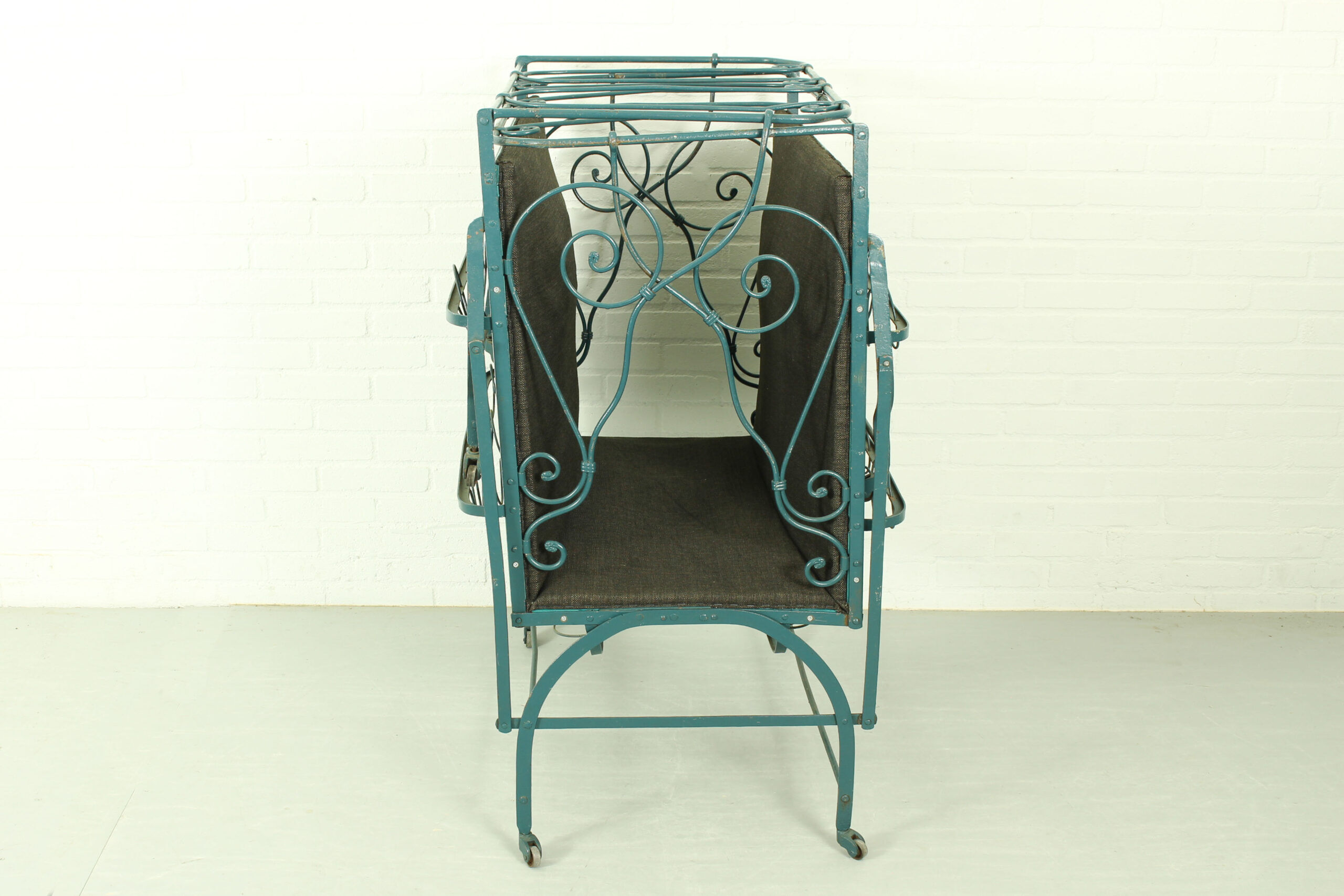 Foldable metal daybed with new webbing and upholstery