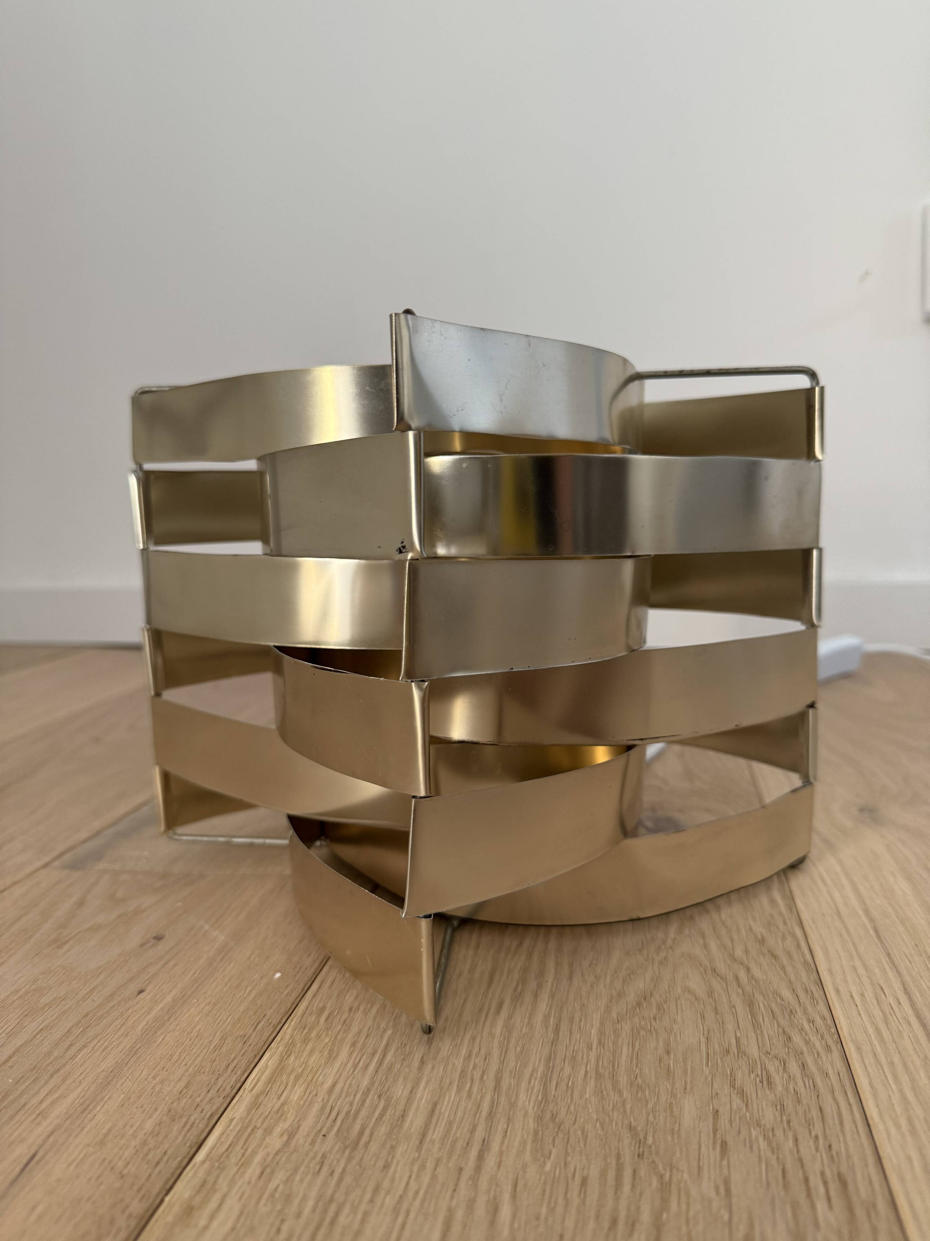 Max sauze big uranus champagne spage age flos starck